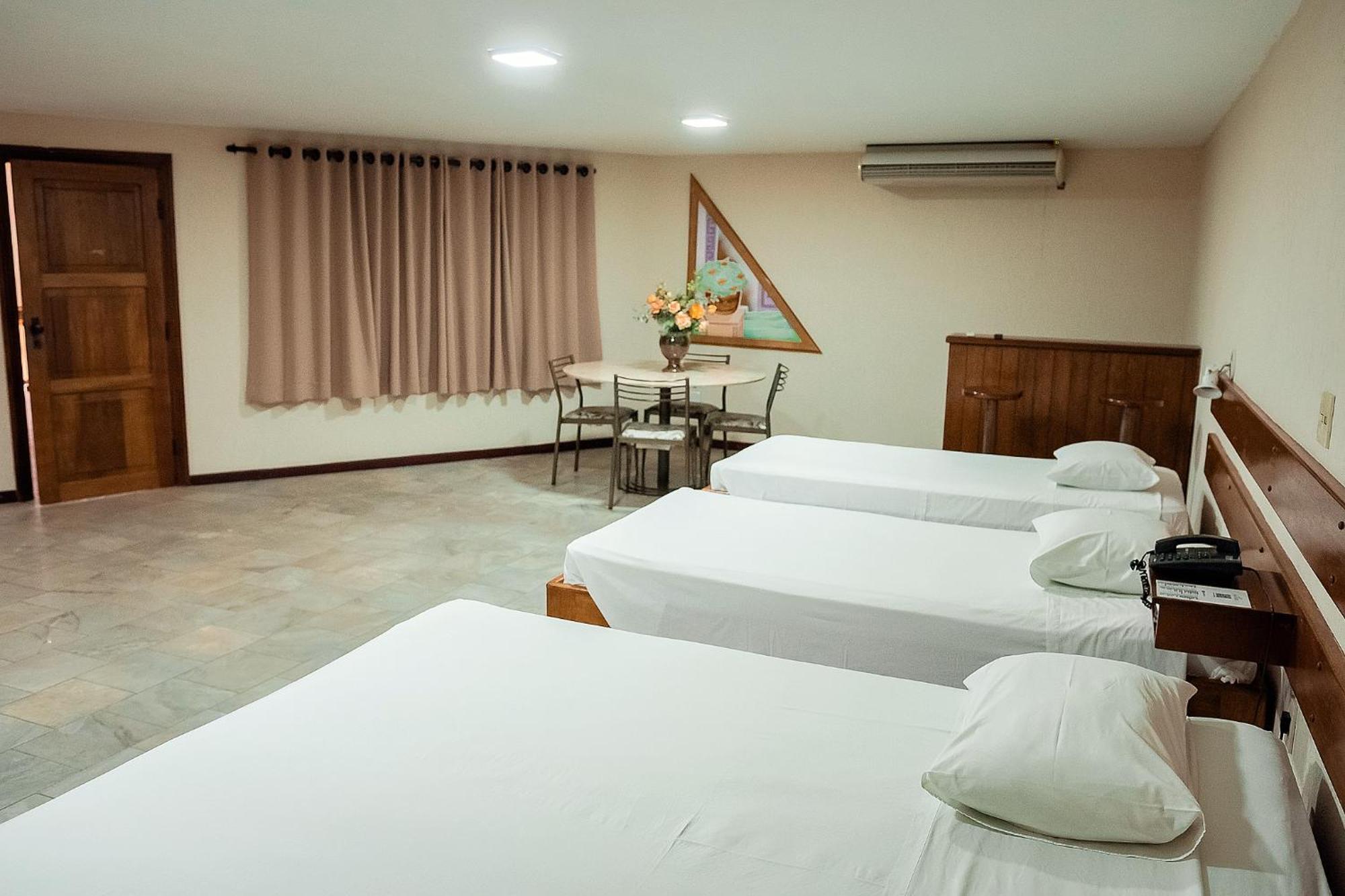 Sakr Hotel Penápolis Esterno foto